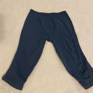 Lululemon Athletica Blue Leggings Stretchy Athletic Wear